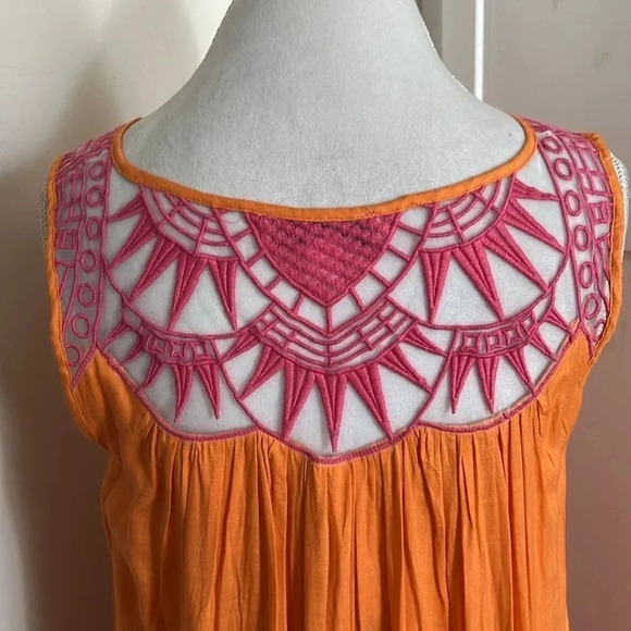 David by David Meister Flowing Orange Maxi Dress with a Pink Lace/Mesh Neckline - Picture 6 of 10